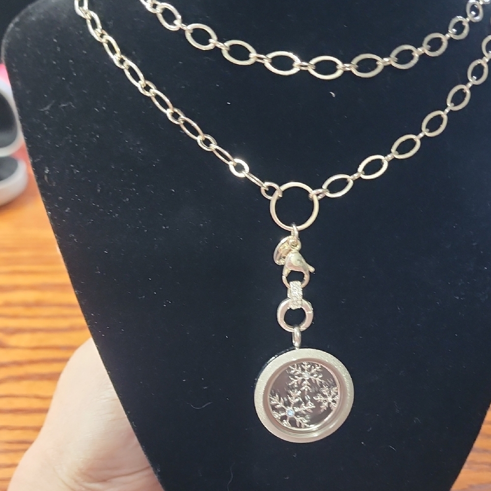 Origami Owl Reverible Pendant Necklace